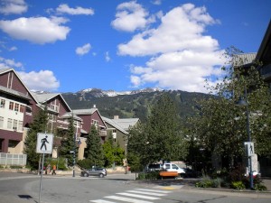 O trošku menší městečko než Banff, ale také útulné.